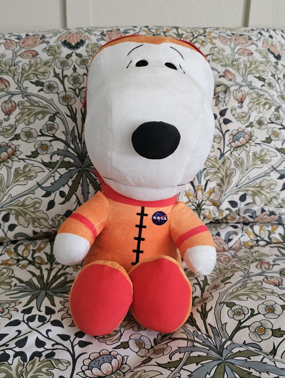 Snoopy In Space 2022 Thanksgiving Day Parade Plush Toy Stuffed Animal 14 Inches